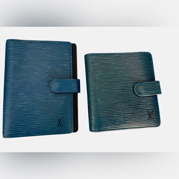 Louis Vuitton Wallet & Agenda Set in Epi Leather - Picture 3 of 10